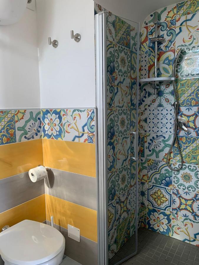 Tuttiacasaditeresa Rooms プロチーダ エクステリア 写真