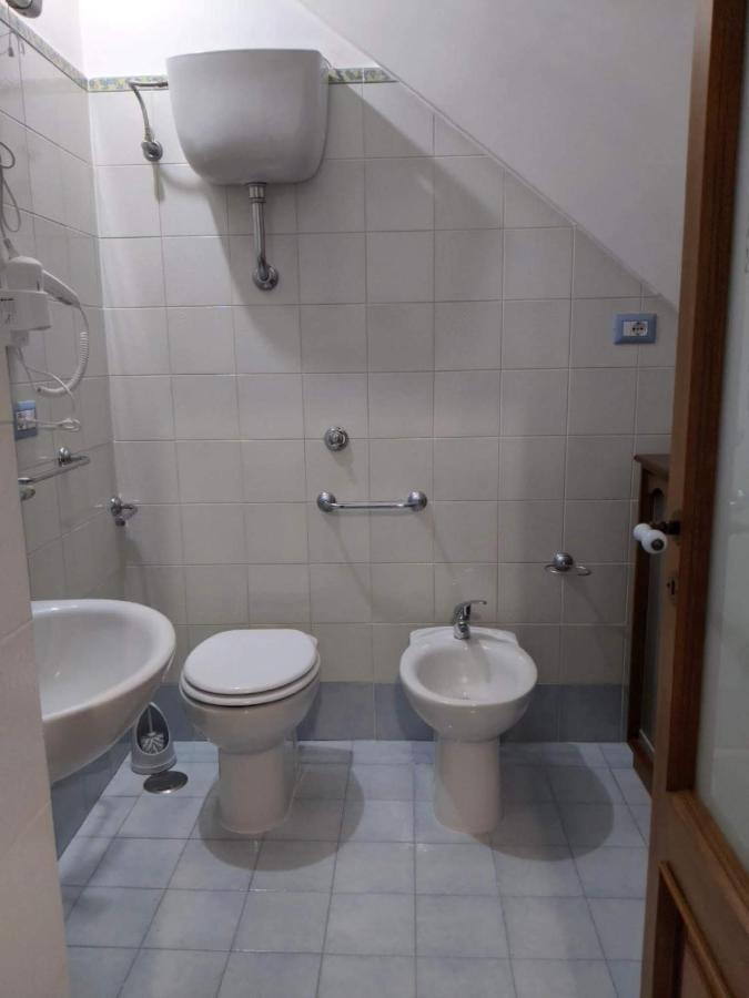 Tuttiacasaditeresa Rooms プロチーダ エクステリア 写真